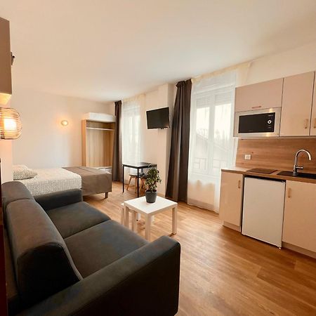 Studio 4 Pers Face Gare Sncf Appart Hotel Le Cygne D4 Bourges Ngoại thất bức ảnh